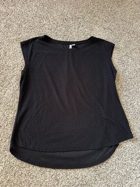 Elle Black Swiss Dot Sleeveless Blouse Size M